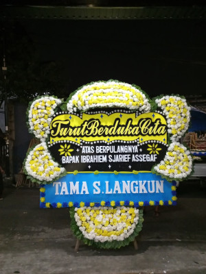 Papan Bunga Duka di Rawamangun